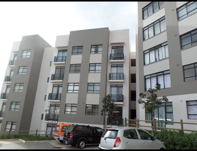 2 BEDROOM APARTMENT RENTED IN UMHLANGA RIDGE